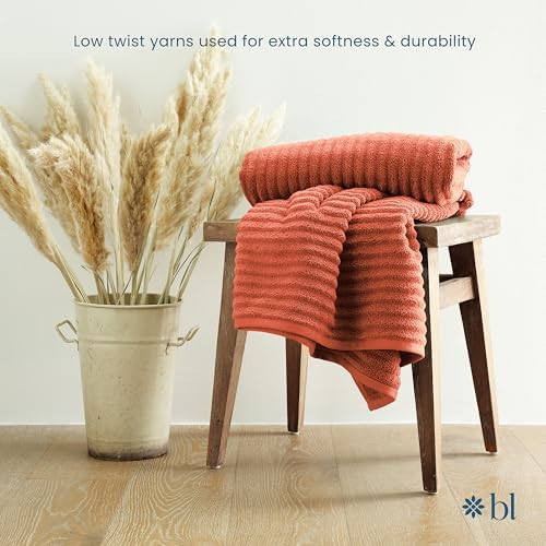 Blue Loom Ribbed Bath Towel Set of 2