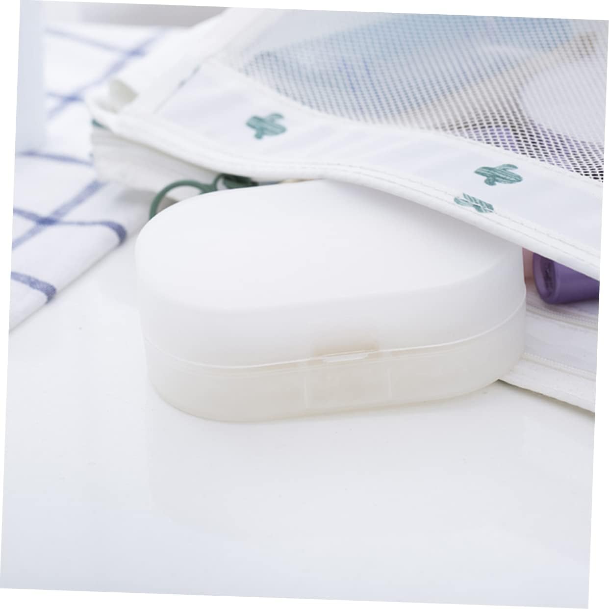 Beatifufu Plastic Soap Dish Waterproof Anti-Slip Holder