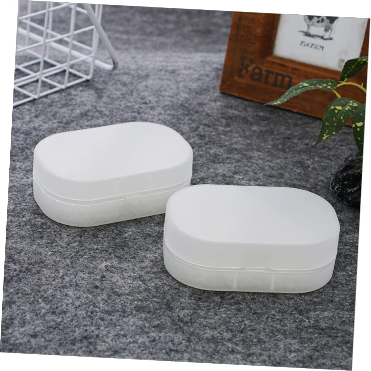 Beatifufu Plastic Soap Dish Waterproof Anti-Slip Holder