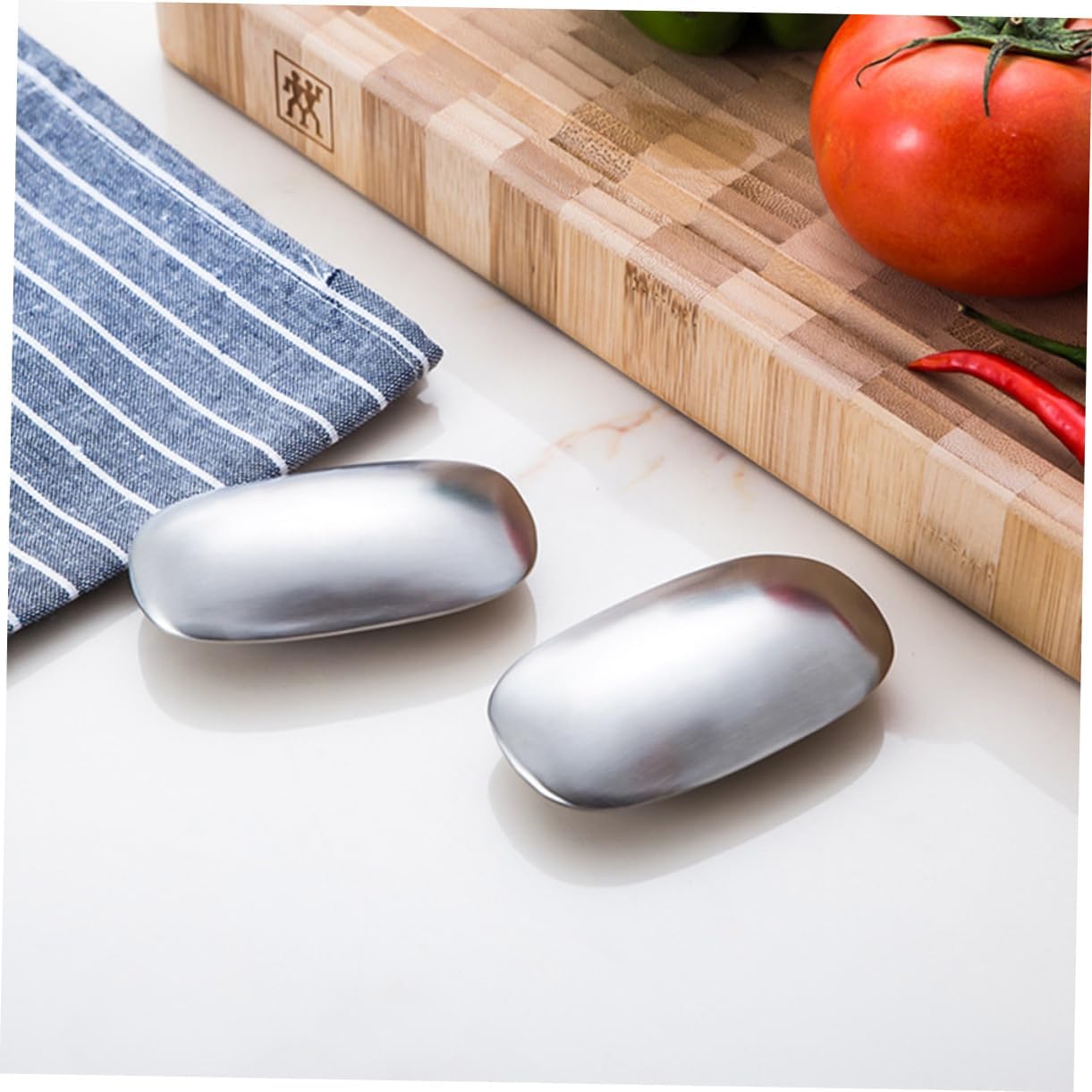 KONTONTY Hand Remover Stainless Steel Soap Bar for Garlic Onions Fish
