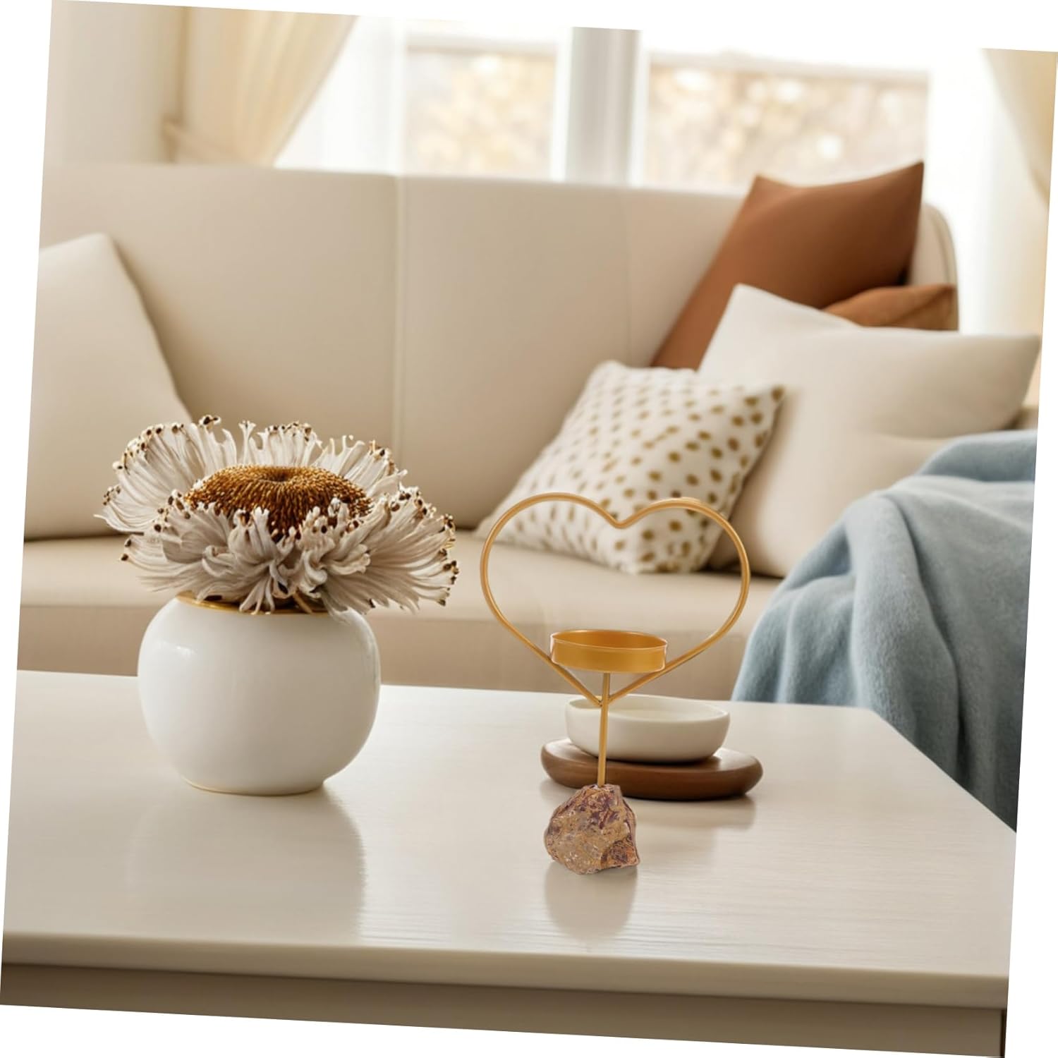 Ciieeo Heart Shaped Crystal Candle Holder with Iron Base 1