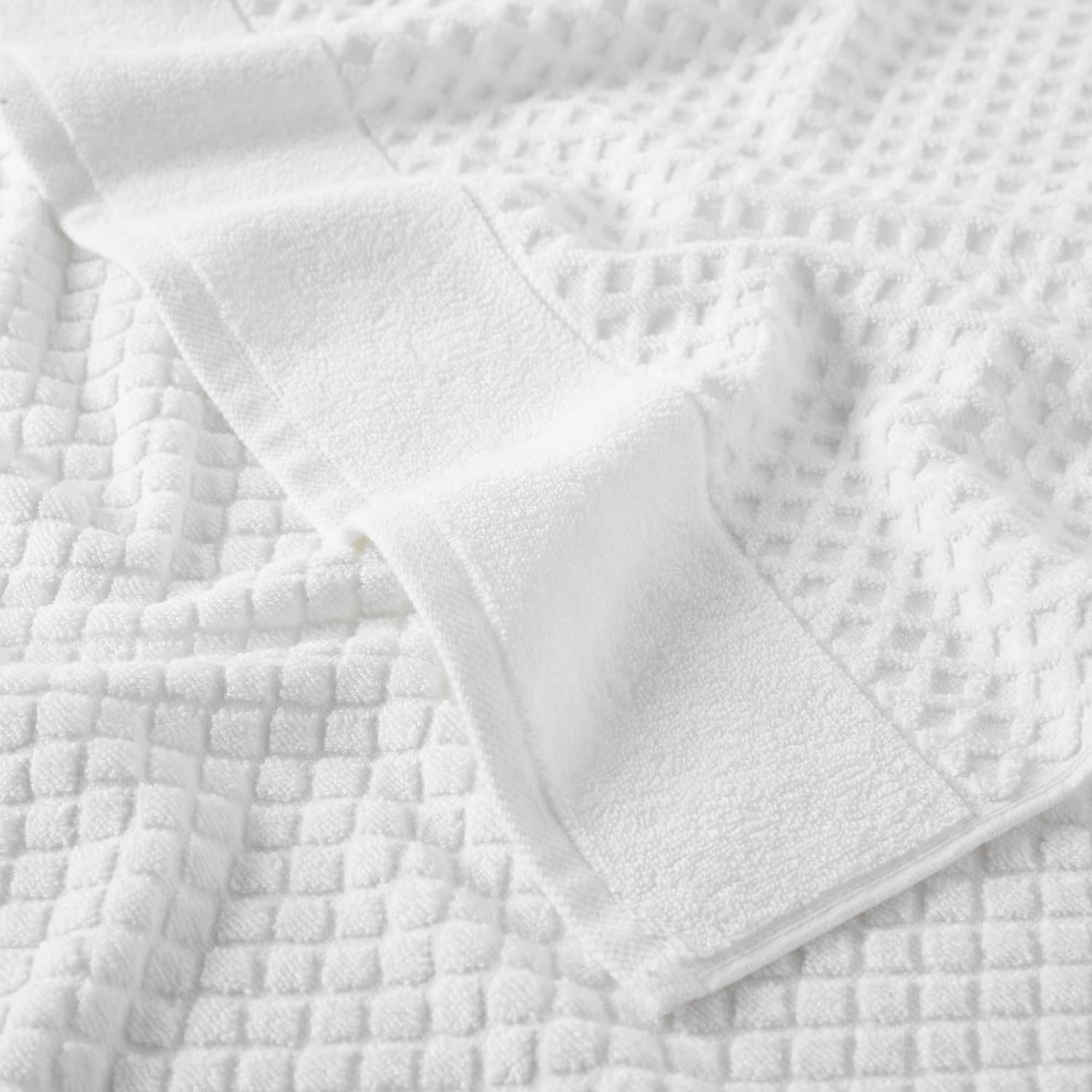 Great Bay Home White Bath Towel Set - 4 Pack 54x27