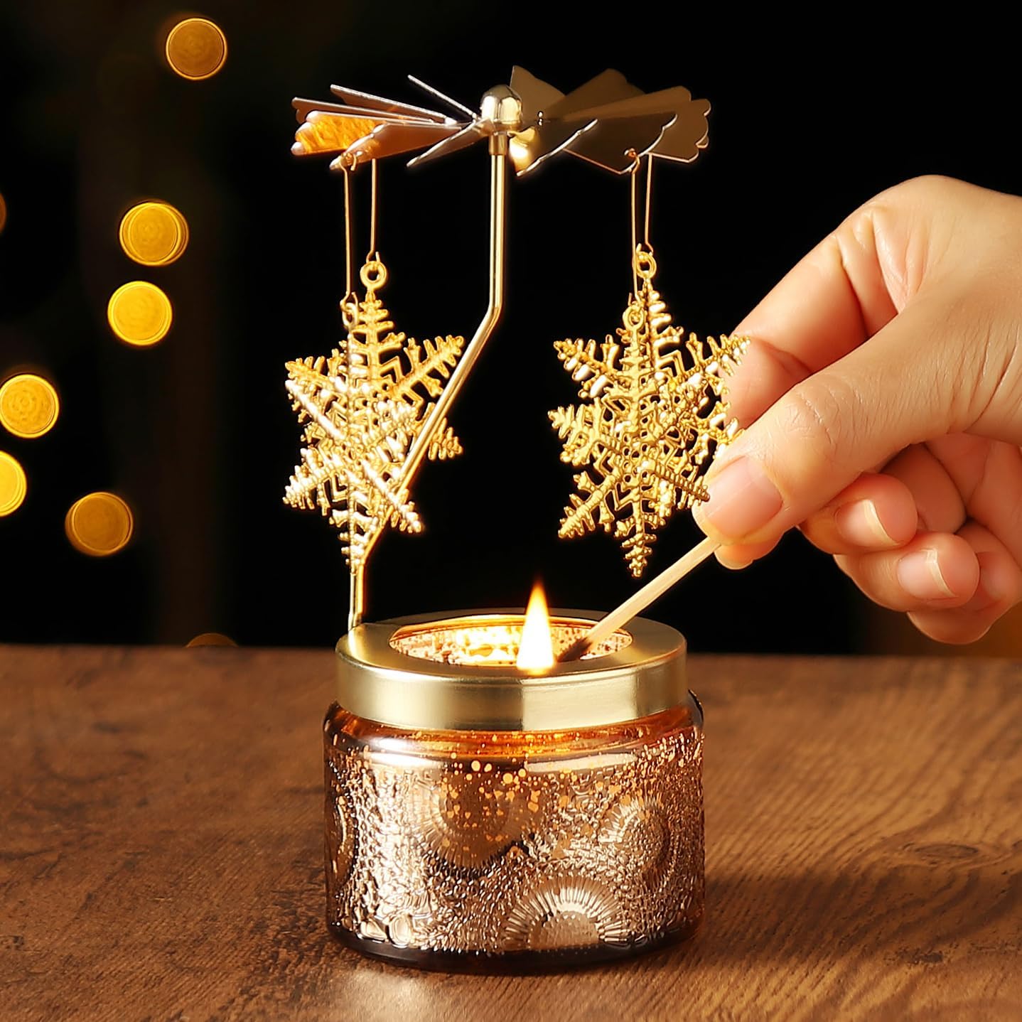 DAISRED Rotatable Scented Candle with Snowflake Design