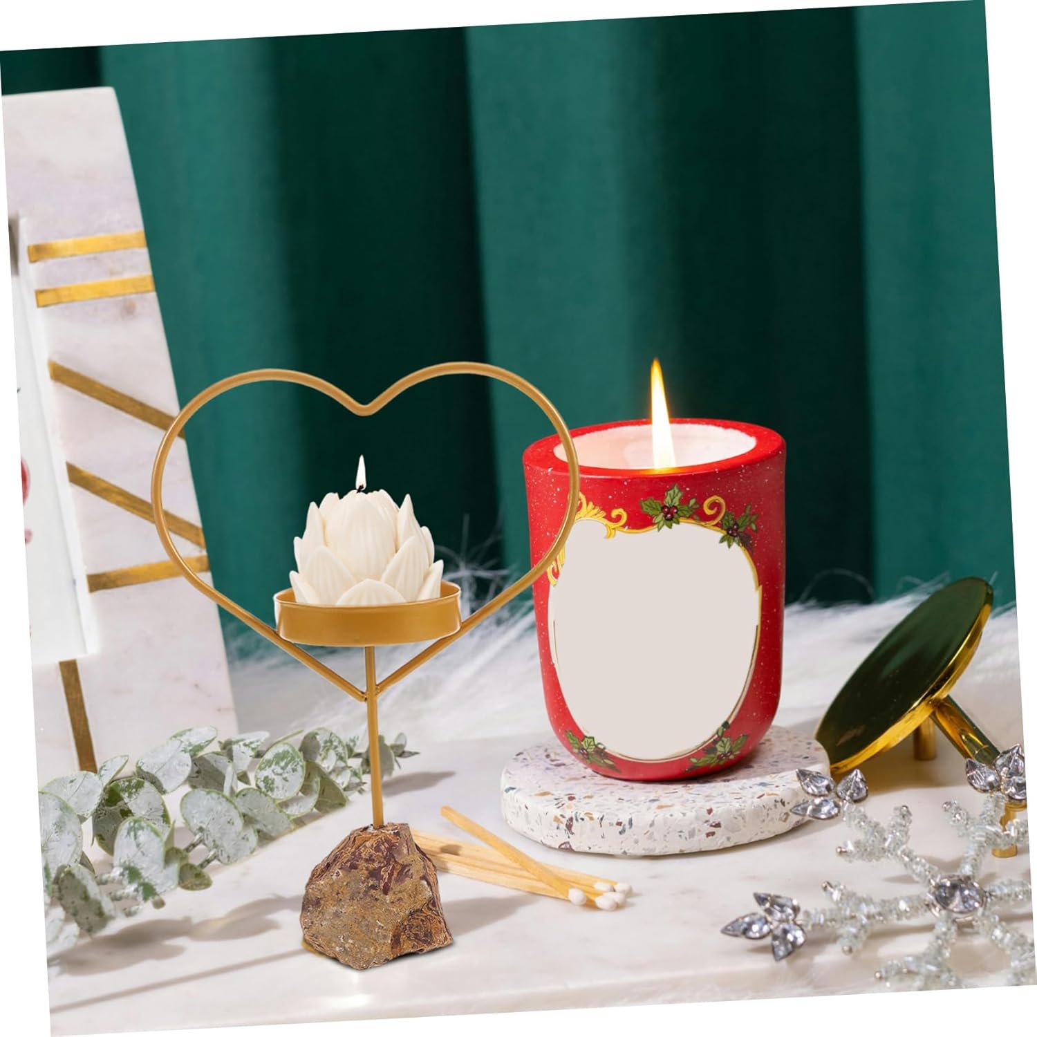Ciieeo Heart Shaped Crystal Candle Holder with Iron Base 1
