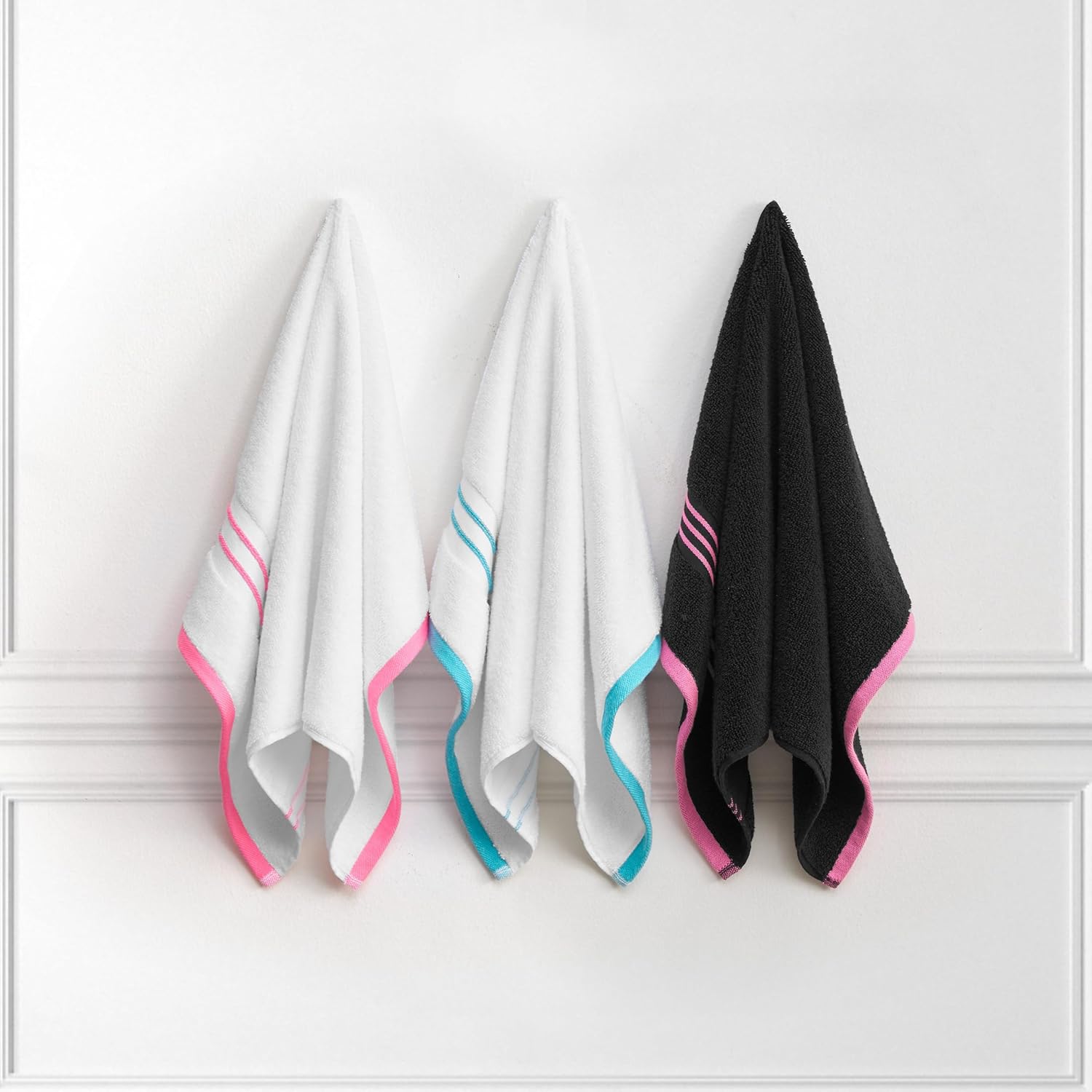 Juicy Couture Neon Border Bath Towel Set 6-Piece 1