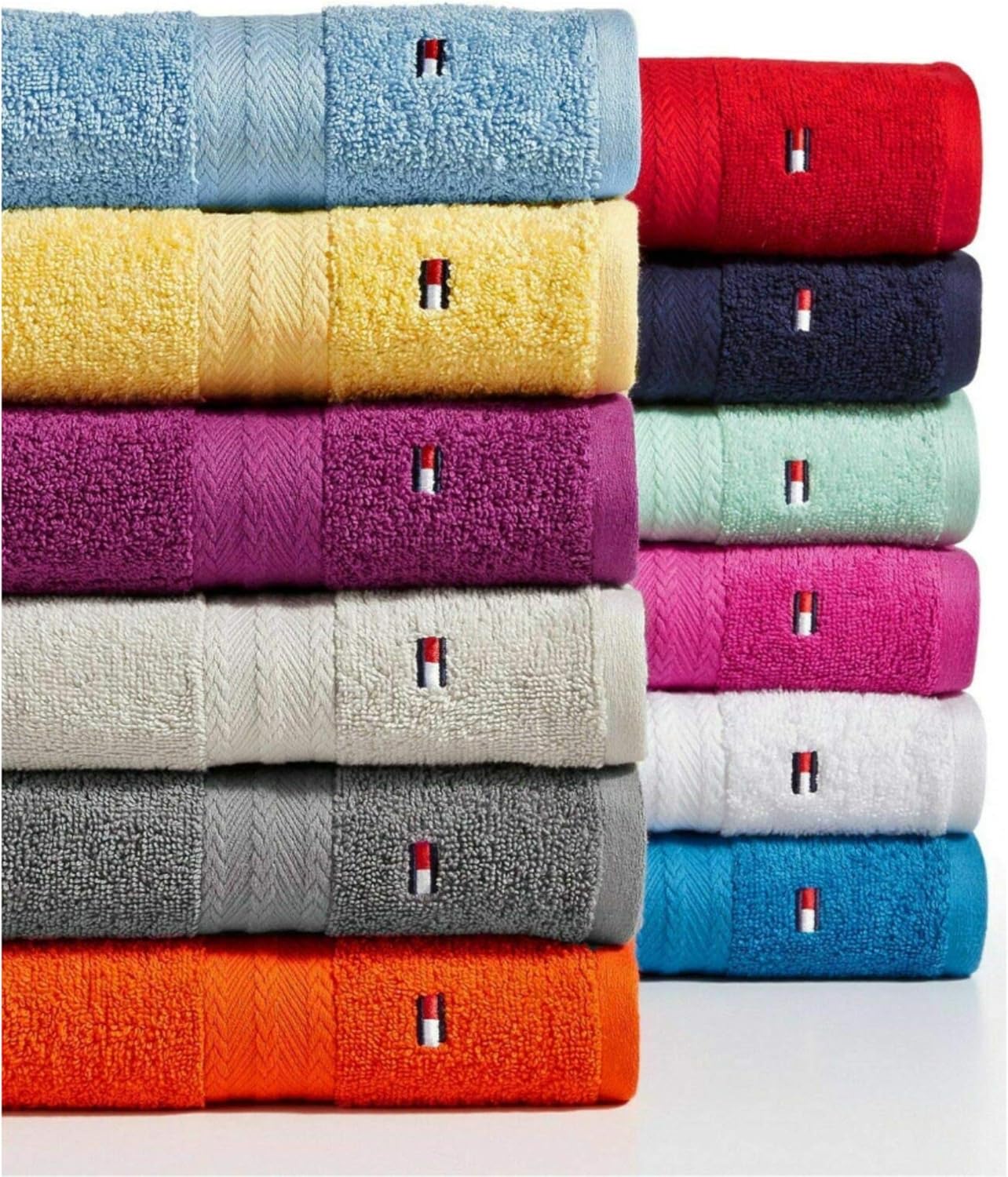 Tommy Hilfiger Solid Bath Towel 30 X 54 Inches Chinese Red