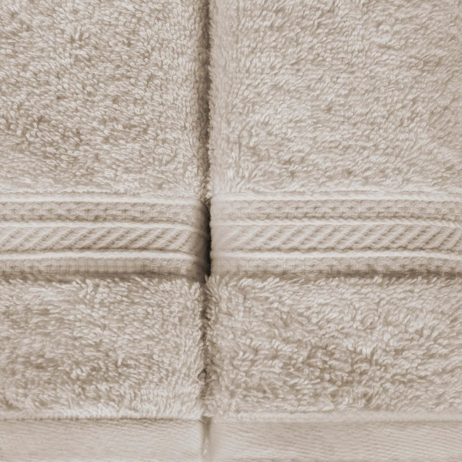 Superior 4-Piece Ivory Bath Towel Set 700GSM 100 Combed Cotton
