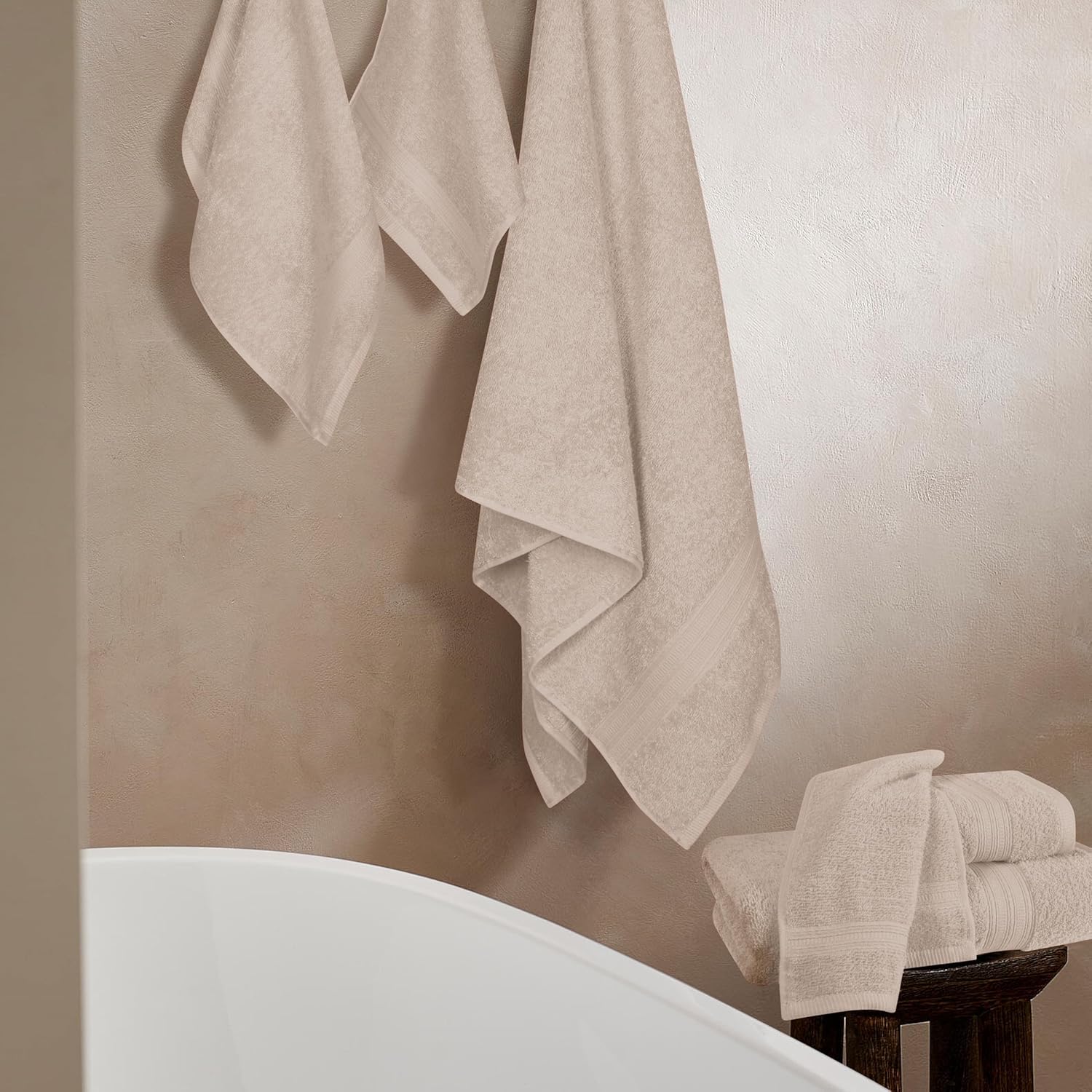 BOUTIQUO 6 Pack Cotton Towel Set - Tan