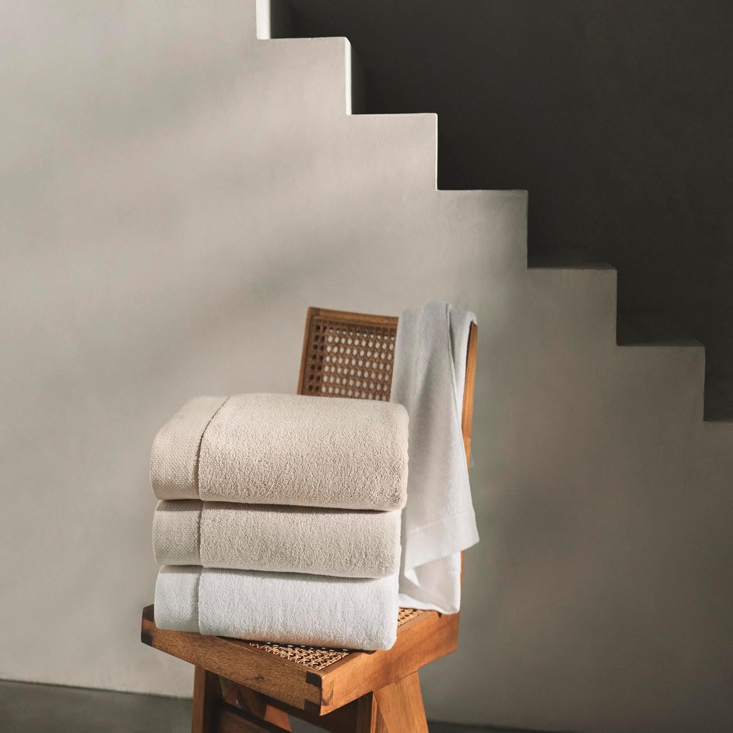 Calvin Klein Bath Towel Set 3-Piece Solid Grey 1