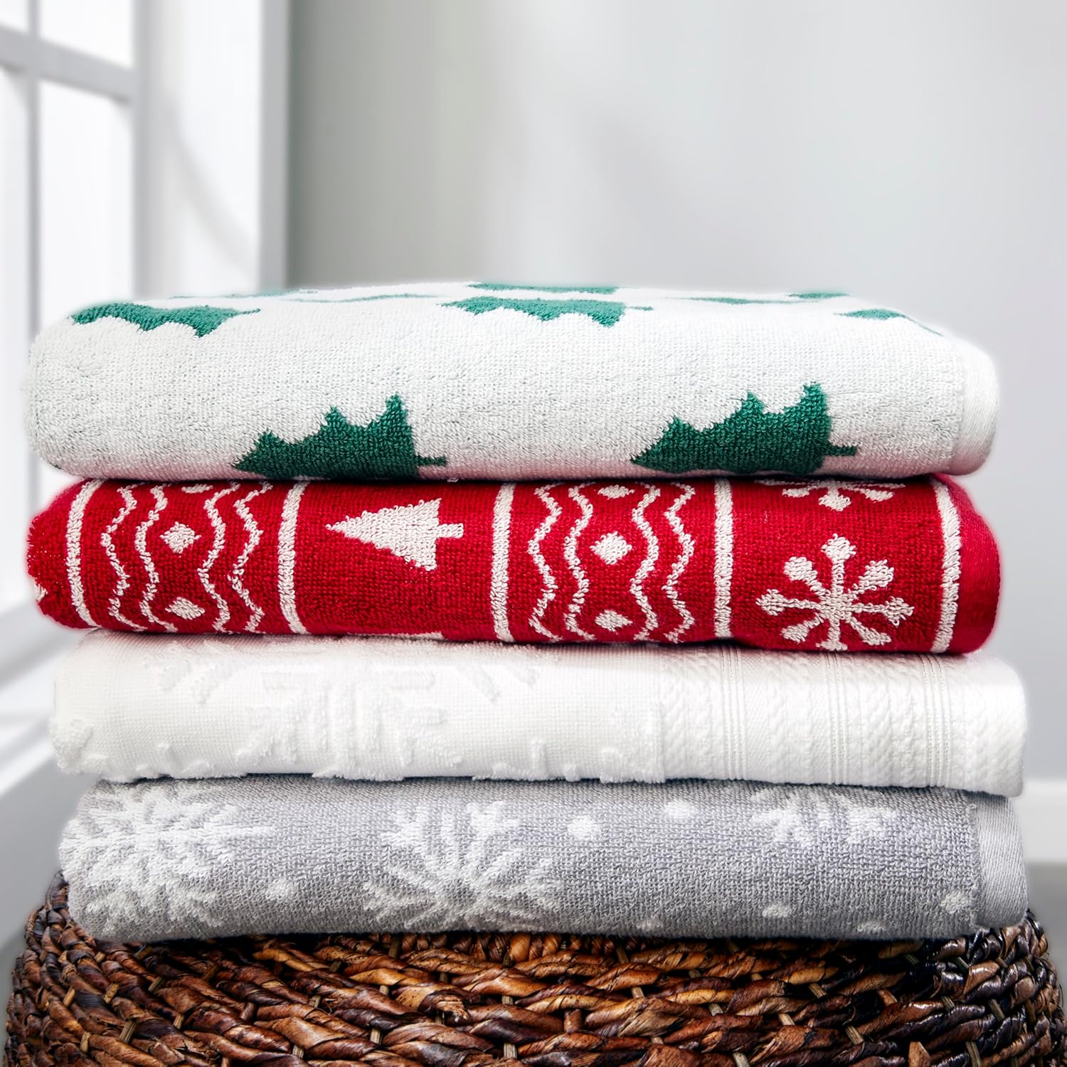SKL Home Winter Fair Isle Bath Towel Red
